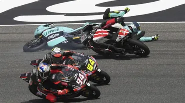 MotoGP Portekiz Grand Prix'sini Marco Bezzecchi kazandı