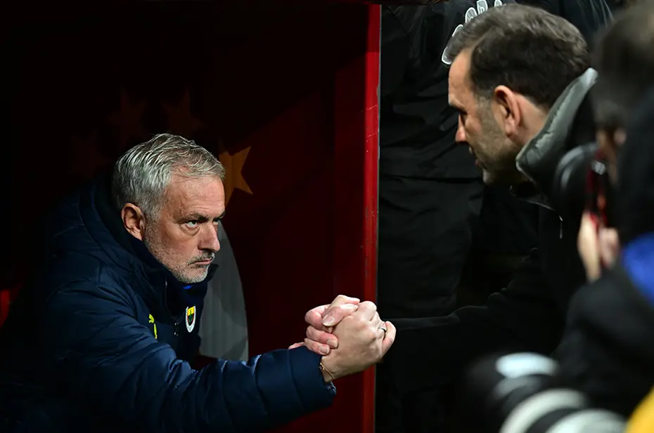 Derbi sonrası görüntüler sızmış, Mourinho açıklamıştı: İşte hakem odasında konuşulanlar - 6