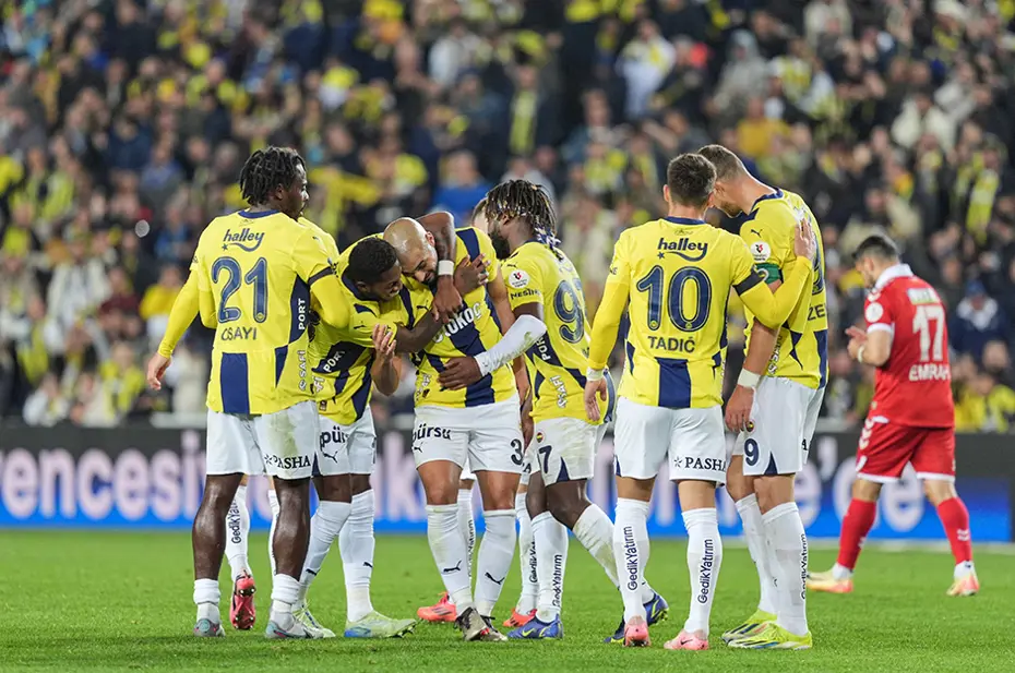 Süper Lig'in yayın gelirinde hangi takım zirvede? - 9 Süper Lig'in yayın gelirinde hangi takım zirvede? - 9