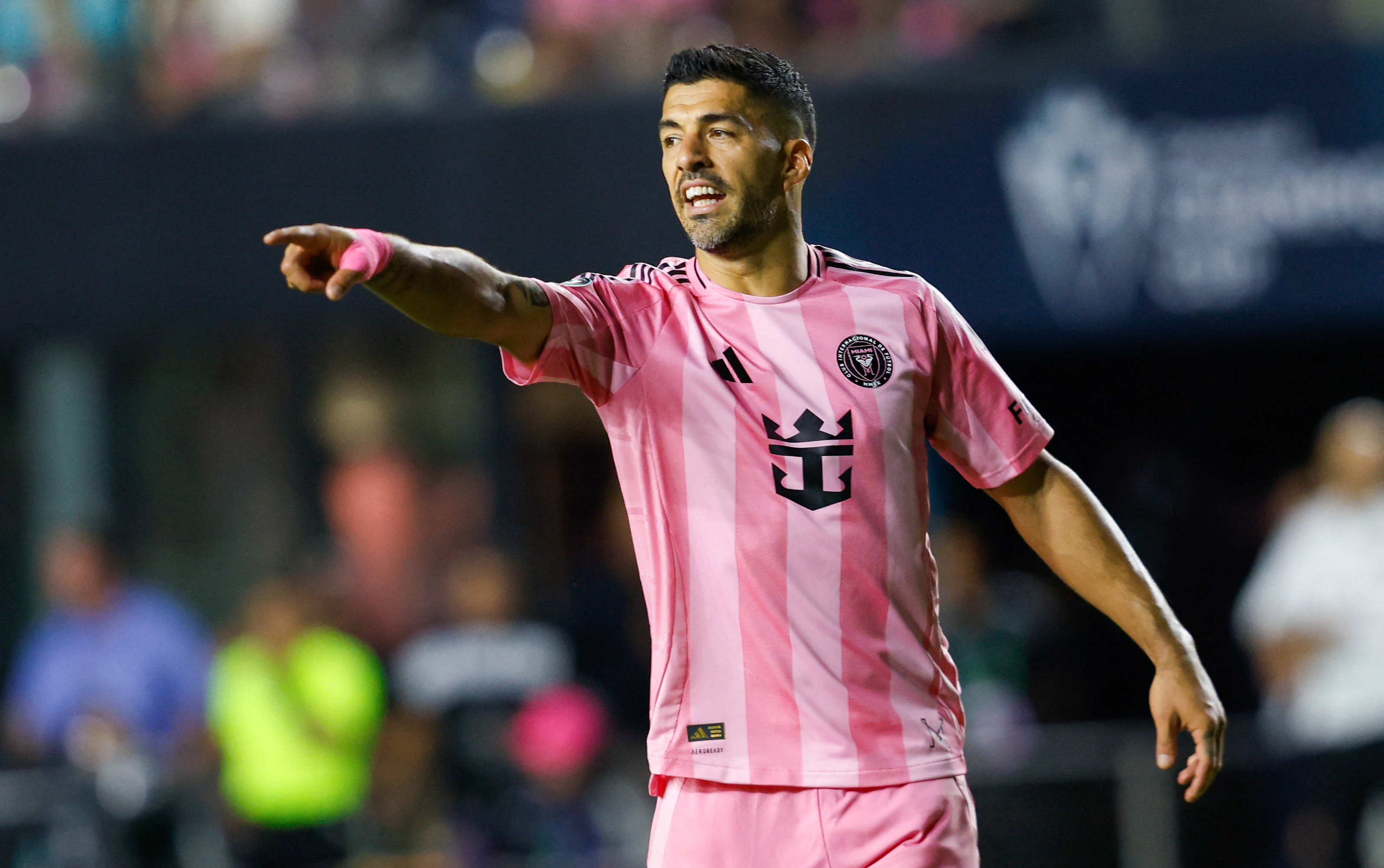 Luis Suarez'den 'Tükürük Show': 9 Maçlık Cezayla Yine Sahne Dışı!