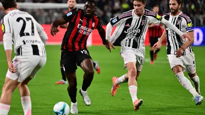 İtalya'da zirve karıştı: Kenan Yıldız'ın da forma giydiği dev derbide gol çıkmadı İtalya'da zirve karıştı: Kenan Yıldız'ın da forma giydiği dev derbide gol çıkmadı