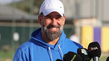 Arda Turan'dan Beşiktaş ve van Bronckhorst övgüsü