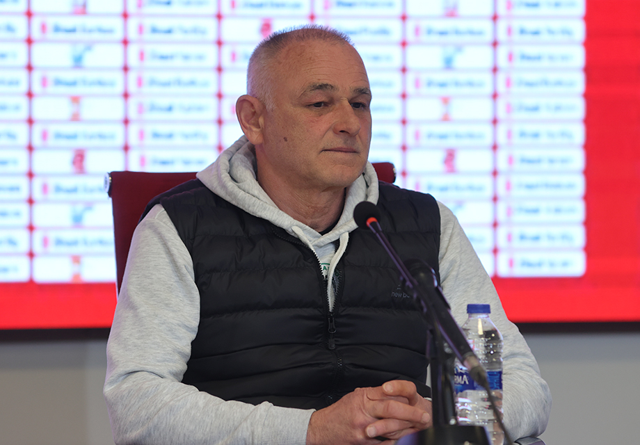 Fahrudin Ömeroviç: "Kazanan takım yaratmak istiyoruz"