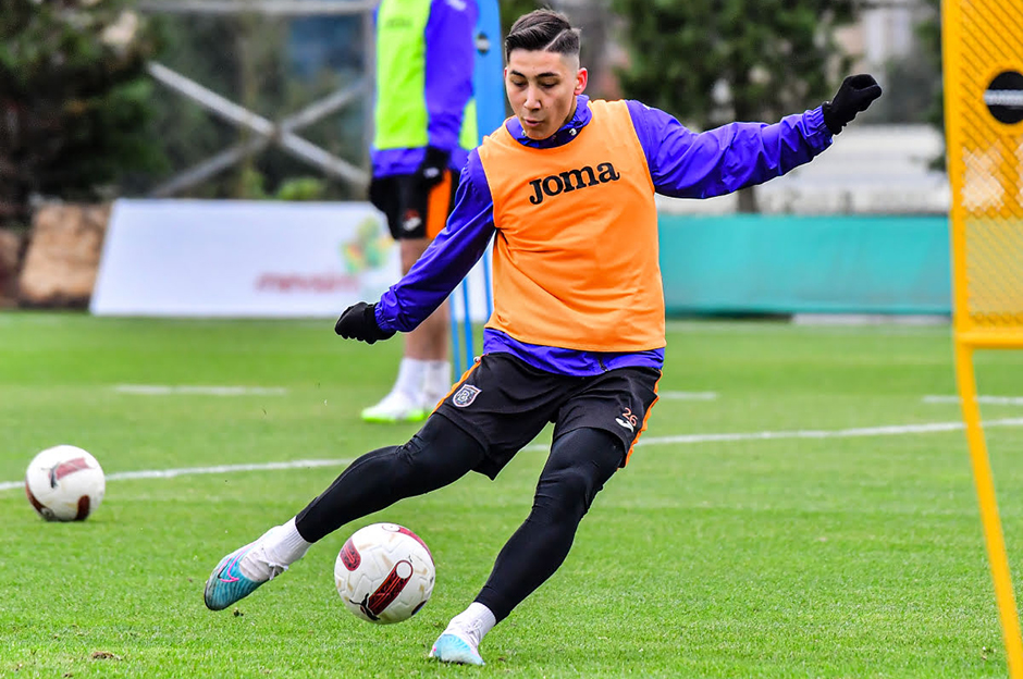 Başakşehir'de Fenerbahçe mesaisi başladı