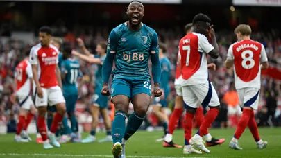 Arsenal, evinde Bournemouth'a kaybetti Arsenal, evinde Bournemouth'a kaybetti