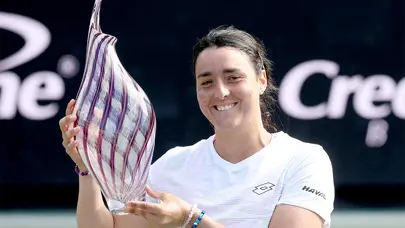 Charleston Açık'tan şampiyon Ons Jabeur