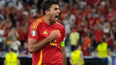 Manchester City'den Rodri'ye Real Madrid'i devre dışı bırakacak teklif