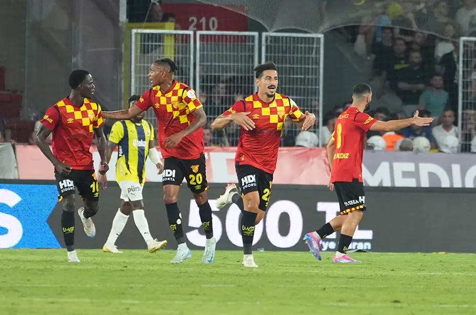 Hakemler VAR'da ne konuştu? Beşiktaş, Galatasaray, Fenerbahçe maçları... - 4