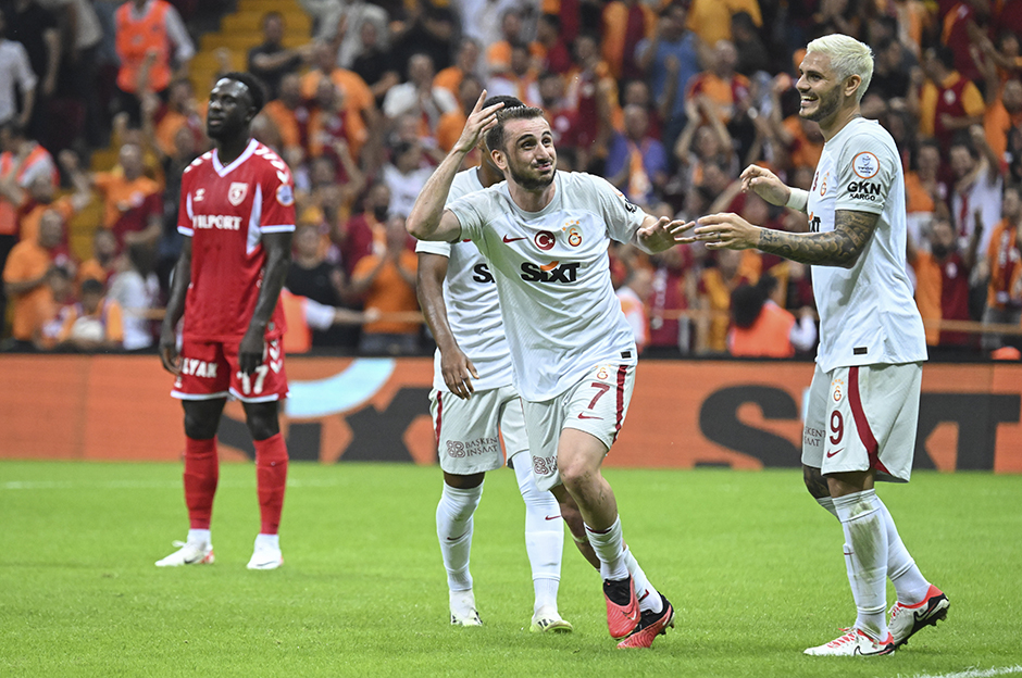 "Güle oynaya sıra geldi Kopenhag'a" | Sporun manşetleri (17 Eylül 2023)