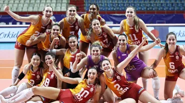 Galatasaray, PTT'yi set vermeden devirdi