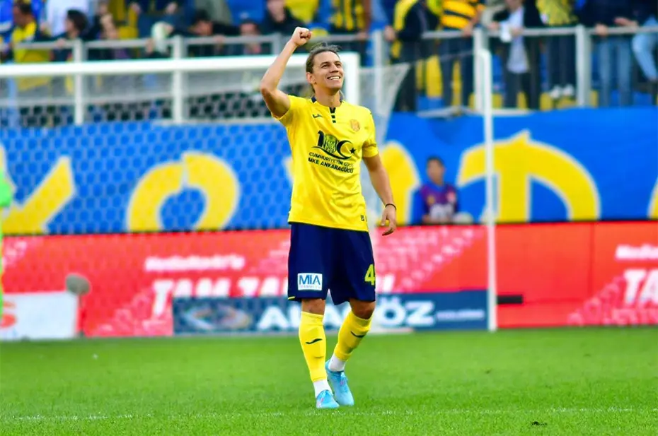 Taylan Antalyalı ve Emre Kılınç için sürpriz transfer olasılığı; resmen açıklandı - 7