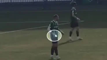 Denizlisporlu futbolcu elinde telefonla sahada koşturdu: Gerçek sonradan ortaya çıktı