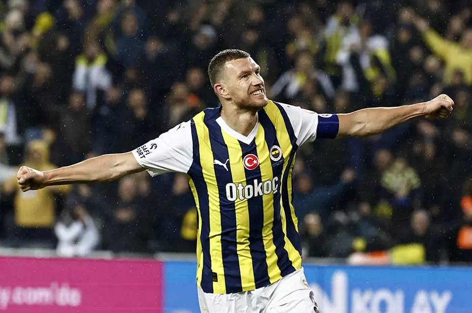 Büyük sürpriz: Fenerbahçe'den ayrılan Edin Dzeko'nun görüştüğü takım ortaya çıktı - 3