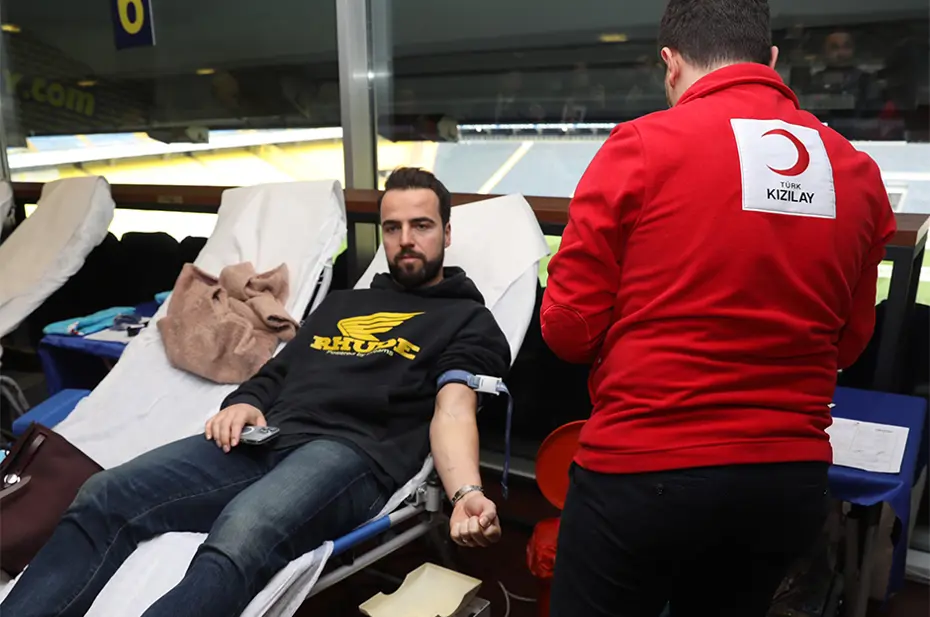 Jorge Jesus ve Fenerbahçeli sporculardan kan bağışı kampanyasına destek - 4