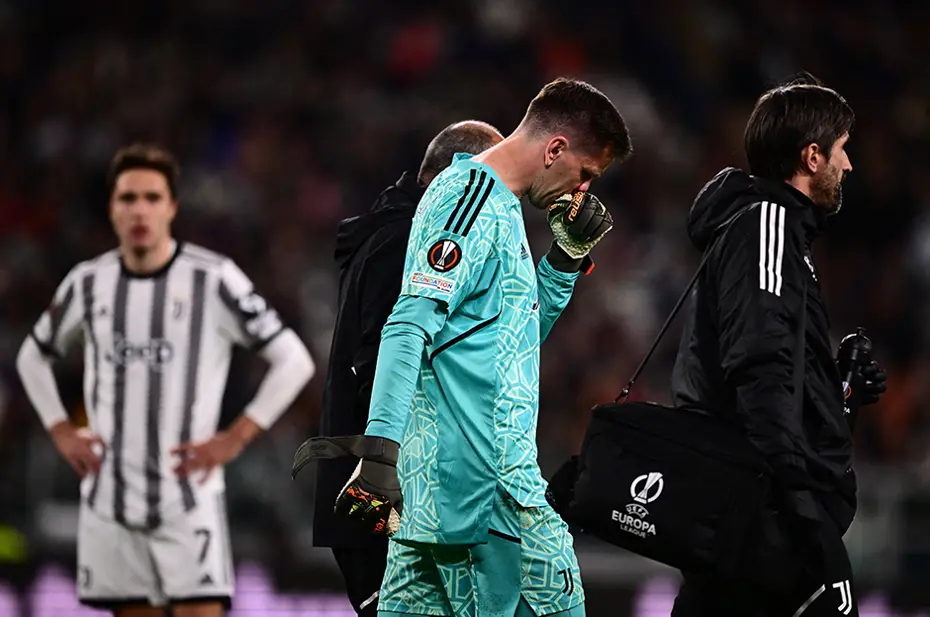 Juventus - Sporting maçında korku dolu anlar! - 2