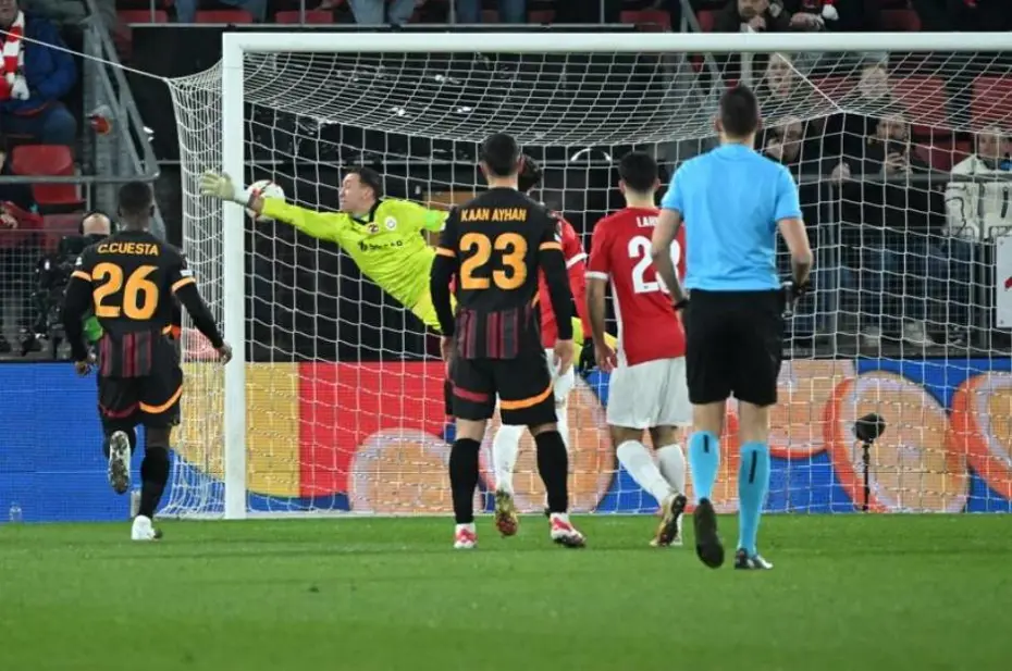 Hollanda'da herkes Galatasaray'ı konuşuyor: Farklı mağlubiyet için olay manşet - 6