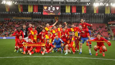 Göztepe Süper Lig'e yükselmek için bugün ve yarın oynanacak 3 maçı bekliyor