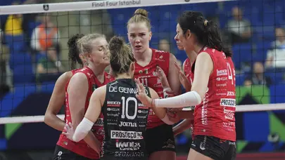 Carraro Imoco, CEV Şampiyonlar Ligi'nde finale yükseldi