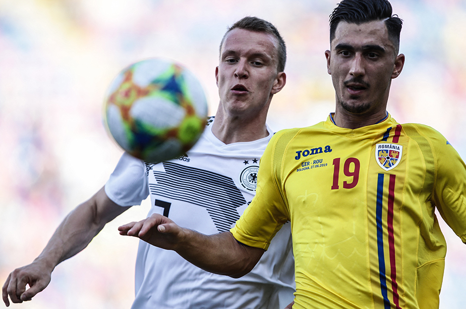 Adanaspor'a tecrübeli golcü