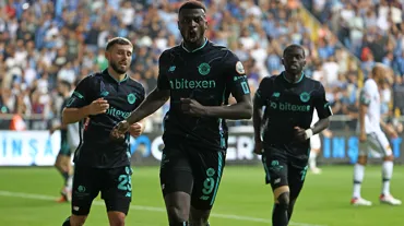 Adana Demirspor golcüleriyle kazandı