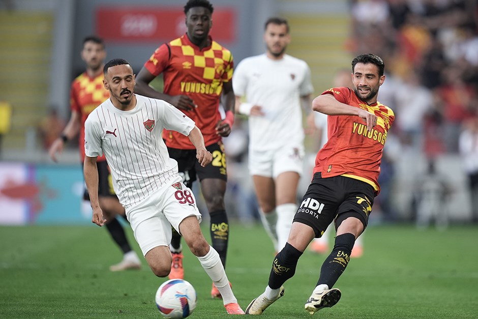 Göztepe evinde Hatayspor'a takıldı