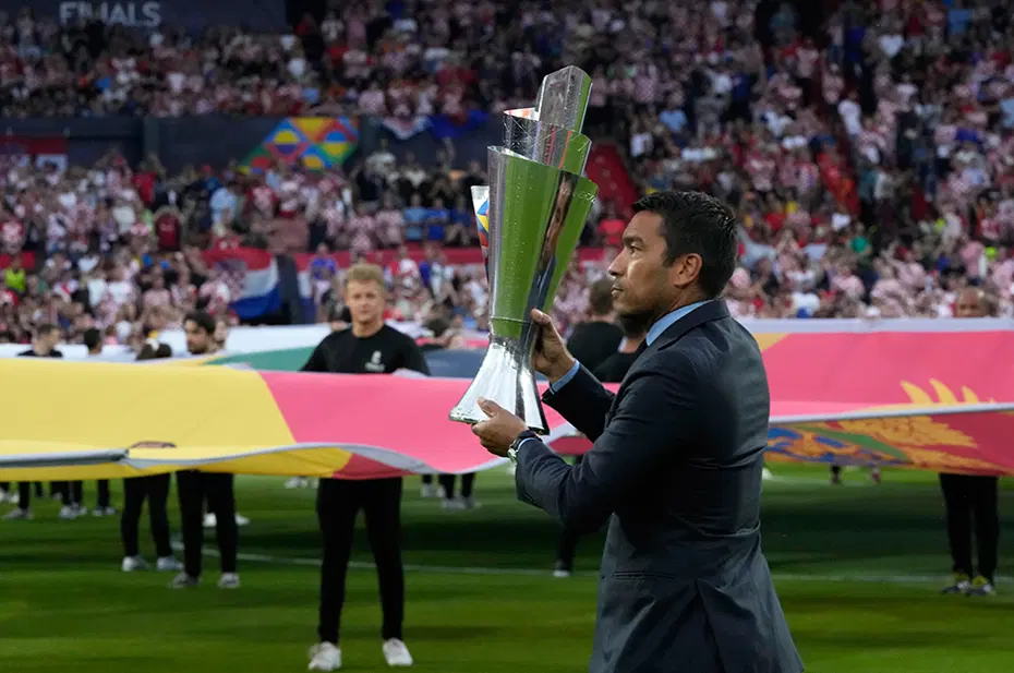 Bir zamanların efsane golcüsü Roy Makaay da Beşiktaş'a geliyor - 4 Bir zamanların efsane golcüsü Roy Makaay da Beşiktaş'a geliyor - 4
