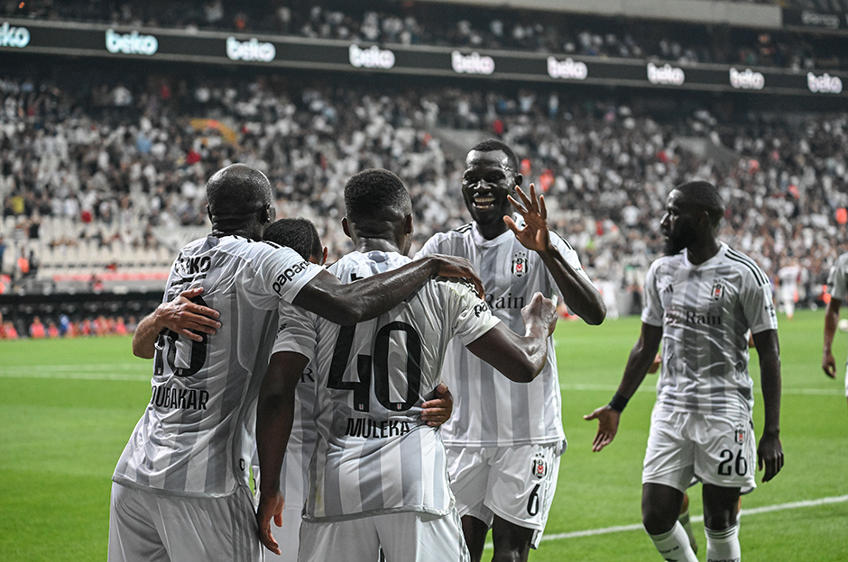 "Korku tünelinden güneş ışığına" | Spor yazarları Beşiktaş için ne dedi?