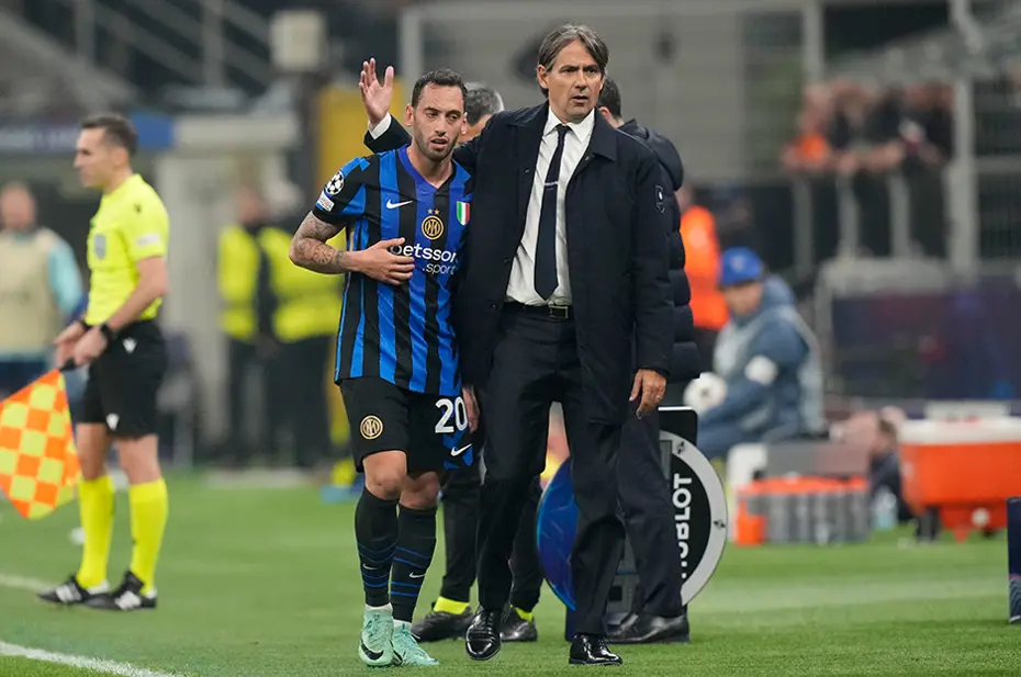 Hakan Çalhanoğlu için gelecek yaza damga vuracak transfer gelişmesi - 6 Hakan Çalhanoğlu için gelecek yaza damga vuracak transfer gelişmesi - 6