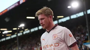 Pep Guardiola, Kevin De Bruyne için kötü haberi paylaştı