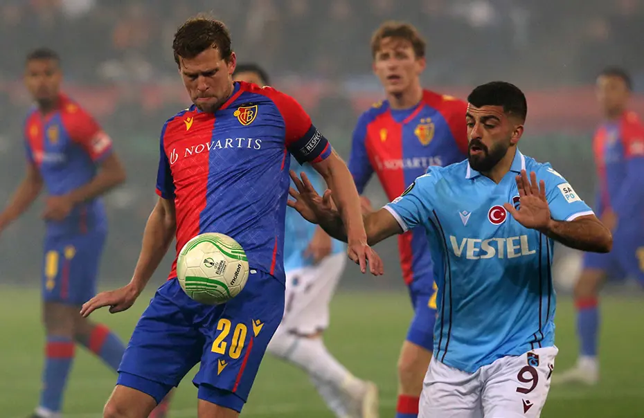Spor yazarlarından Trabzonspor yorumu: "Ahlar vahlar içinde elendi" - 6
