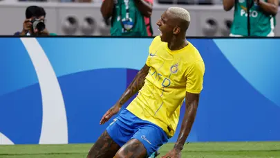 Anderson Talisca'nın golleri maça damga vurdu