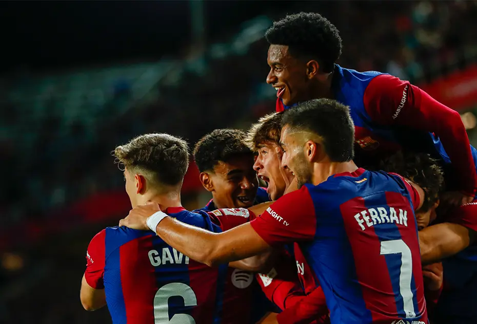 Zirve değişti: Avrupa'nın en değerli futbol kulüpleri belirlendi - 19 Zirve değişti: Avrupa'nın en değerli futbol kulüpleri belirlendi - 19