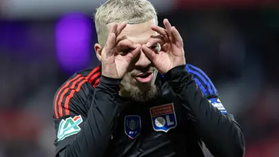 Lyon, Fenerbahçe maçı öncesi açıklamıştı: Galatasaray'dan Mikautadze kararı