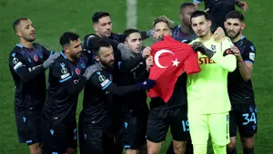 Trabzonspor avantajı tek golle yakaladı Trabzonspor avantajı tek golle yakaladı