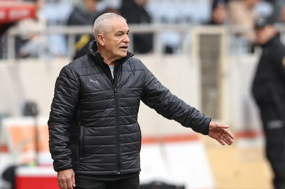 Rıza Çalımbay'dan şampiyonluk yorumu ve Solskjaer sözleri - 3 Rıza Çalımbay'dan şampiyonluk yorumu ve Solskjaer sözleri - 3