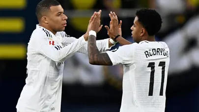 Kylian Mbappe'den duble ve rekor: Real Madrid geriden gelip kazandı