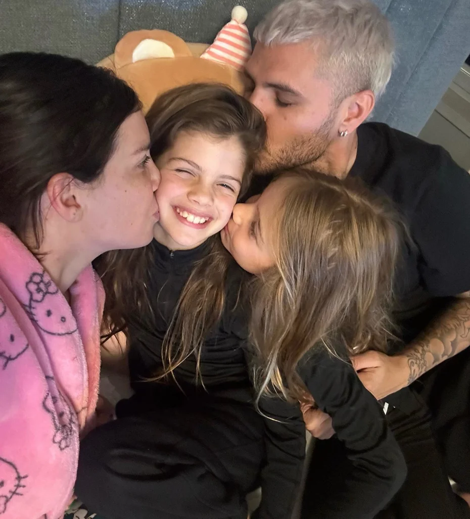 Arjantin basını yazdı: Mauro Icardi'den Wanda Nara için ilk açıklama - 1 Arjantin basını yazdı: Mauro Icardi'den Wanda Nara için ilk açıklama - 1