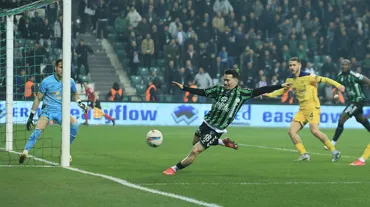 Lider Kocaelispor, Ankaragücü'ne takıldı