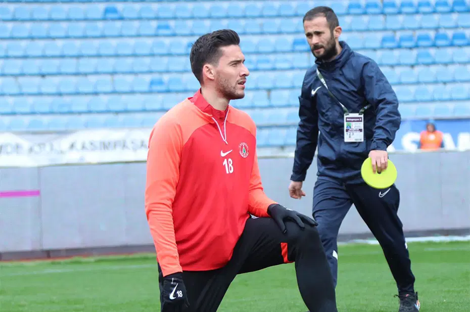 Serdar Dursun'un yerine milli yıldız; Fenerbahçe'den sürpriz hamle - 6