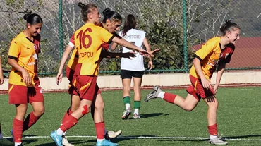 Galatasaray'dan ligde görkemli başlangıç: 11-0'lık galibiyet