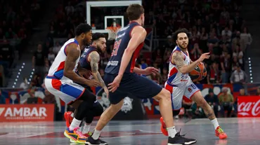 Anadolu Efes, deplasmanda 8 maç sonra hasreti dindirdi