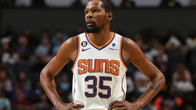 Kevin Durant'ten ilk maçında galibiyete 23 sayılık katkı