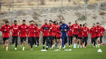Gaziantep FK, Başakşehir maçı öncesi taktik çalıştı