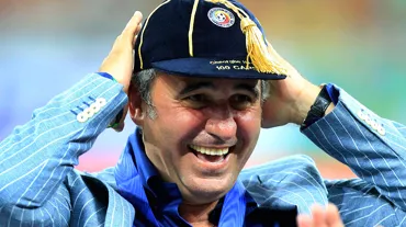 Galatasaray efsanesi Gheorge Hagi'ye ülkesinde büyük onur