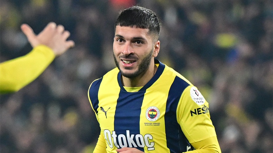 Feyenoord maçı sonrası Oğuz Aydın'dan olay karar: Hemen uyguladı, kimse ulaşamıyor