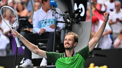 Avustralya Açık tek erkeklerde finalin adı belli oldu