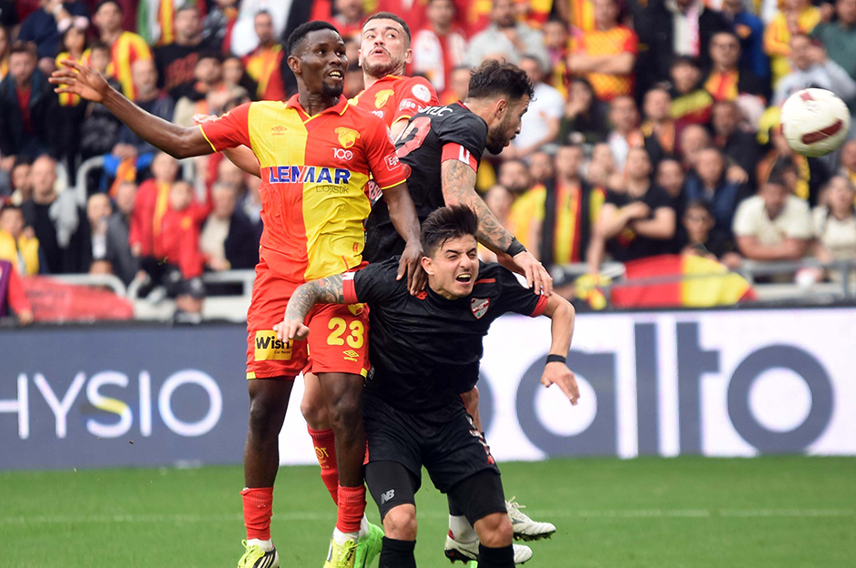 Göztepe'de Mamah golü unuttu