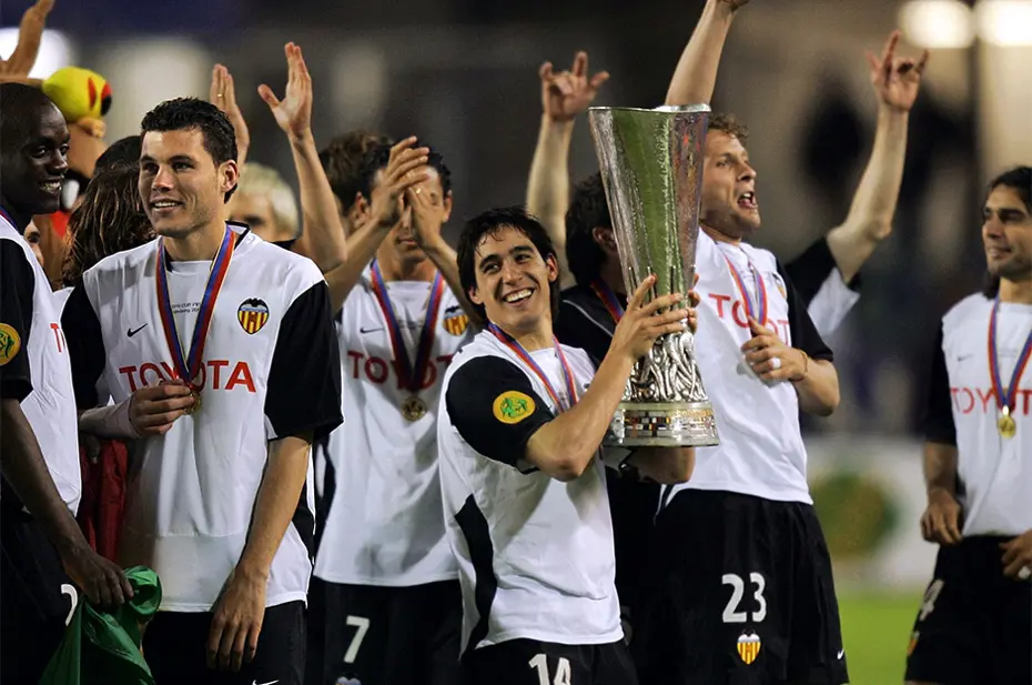 Avrupa futbol tarihinin unutulmaz sezonu: 2003-04'te neler yaşandı? - 4 Avrupa futbol tarihinin unutulmaz sezonu: 2003-04'te neler yaşandı? - 4