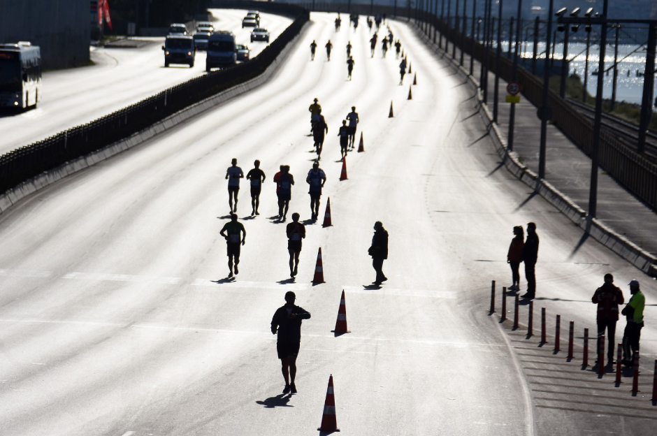 Uluslararası İzmir Maratonu başladı
