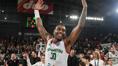 Pınar Karşıyaka, grubunda averajla liderliğe yükseldi